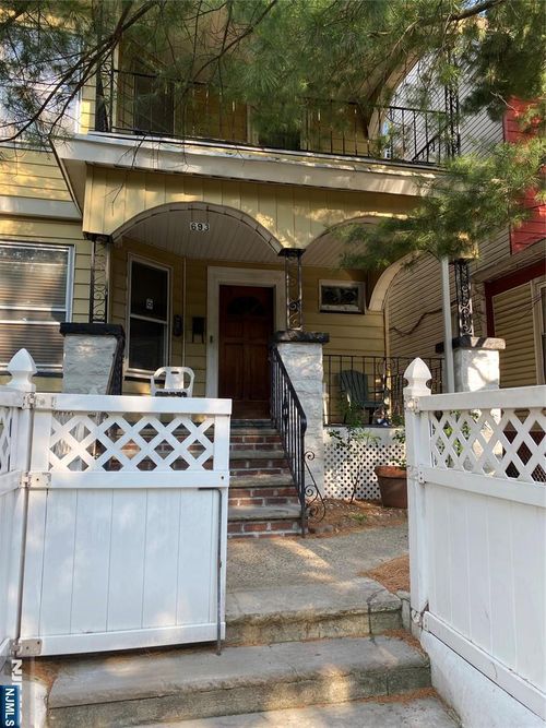 693 E 28th St, Paterson, NJ, 07504-2009 | Card Image