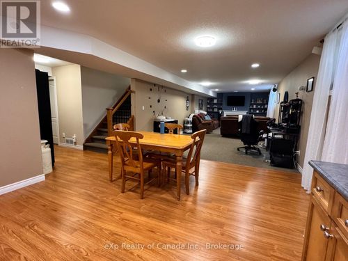 2 Owen St, Ingersoll, ON, N5C4H3 | Card Image