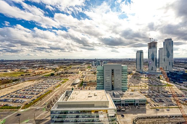 3205 - 5 Buttermill Ave, Condo with 2 bedrooms, 2 bathrooms and null parking in Vaughan ON | Image 17
