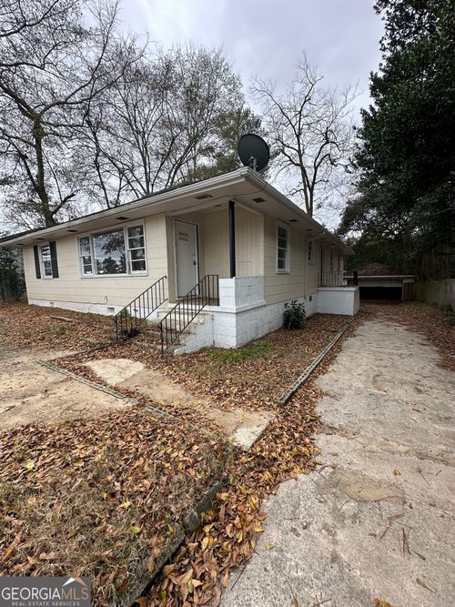 3349 Pio Nono Cir, Macon, GA, 31206-3056 | Card Image