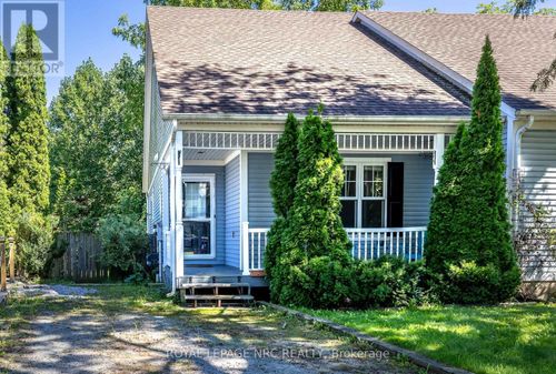 11 Willver Dr, St. Catharines, ON, L2M7Y1 | Card Image
