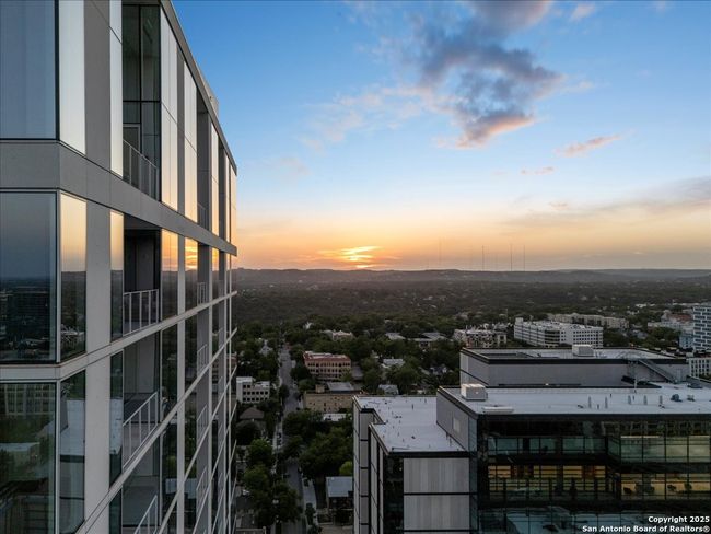 UNIT-1204 - 313 W 17 Th St, Condo with 2 bedrooms, 2 bathrooms and null parking in Austin TX | Image 28