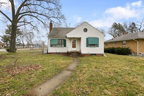 902 Sylvan Ln, South Bend, IN, 46619-4020 | Card Image