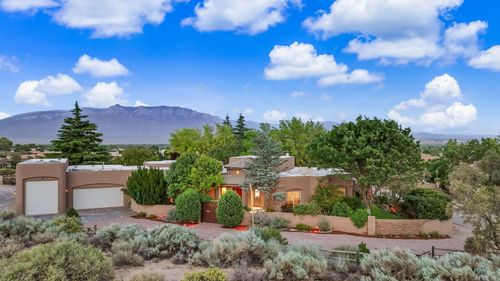 178 Loma Del Oro, Corrales, NM, 87048-6943 | Card Image