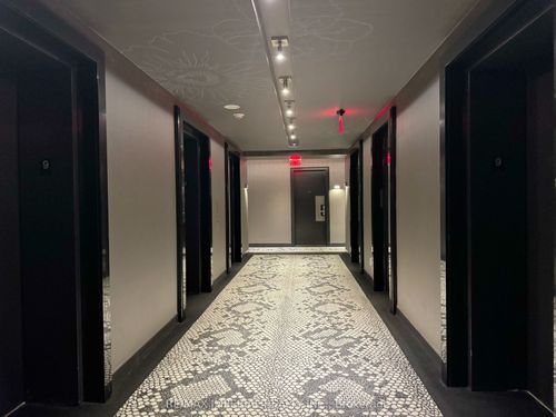 909-1080 Bay St, Toronto, ON, M5S0A5 | Card Image