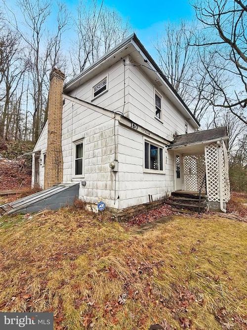 160 Naulton Rd, CURWENSVILLE, PA, 16833-1147 | Card Image