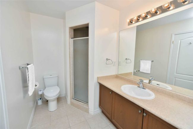 3231 Sharp Rd, House attached with 3 bedrooms, 4 bathrooms and 2 parking in Burlington ON | Image 23