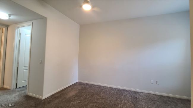 117 - 38 E Serene Ave, Condo with 2 bedrooms, 2 bathrooms and null parking in Las Vegas NV | Image 17
