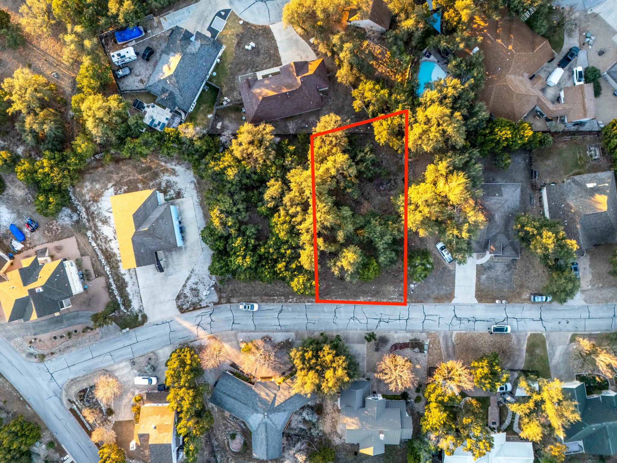 Land in Lago Vista