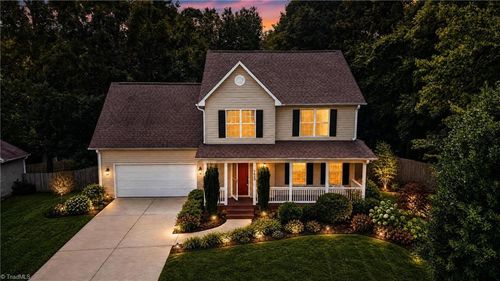 7523 Kristen Dr, Oak Ridge, NC, 27310-9699 | Card Image
