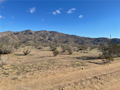 26425 Lancelet St, Apple Valley, CA, 92308 | Card Image