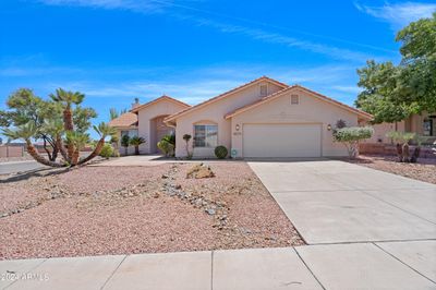 2570 Central Park Drive, House other with 4 bedrooms, 2 bathrooms and null parking in Sierra Vista AZ | Image 3