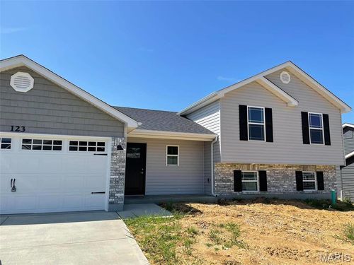 123 Chestnut Ridge Dr, Wright City, MO, 63390-2002 | Card Image