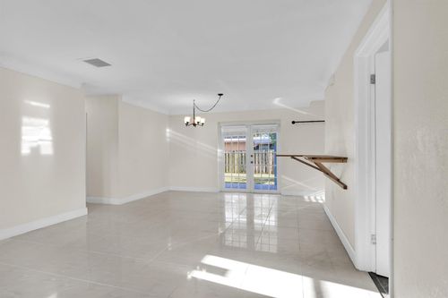 1821 Montague St, Lake Worth Beach, FL, 33461-6020 | Card Image