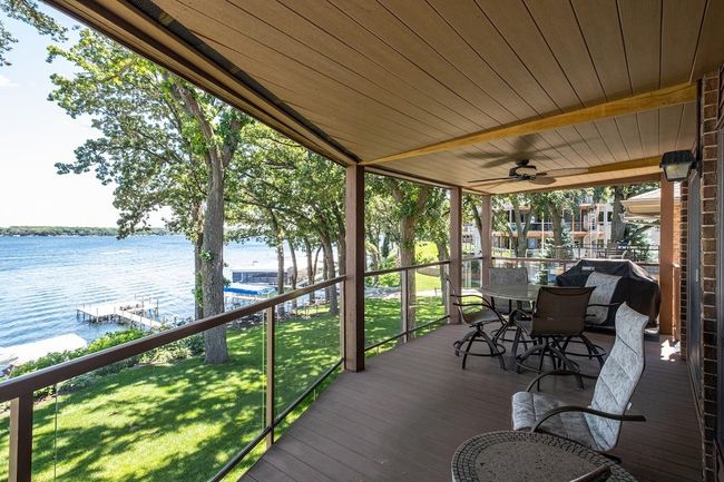UNIT-4 - 16978 S Inner Ln, Condo with 3 bedrooms, 2 bathrooms and null parking in Spirit Lake IA | Image 8
