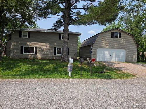 18835 Mary Jane Ln, Carlyle, IL, 62231-6217 | Card Image