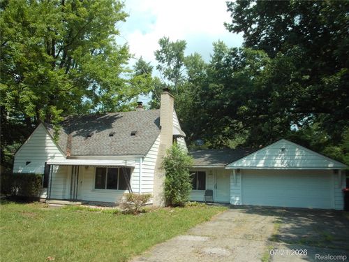 20620 Westhampton Ave, Southfield, MI, 48075-7917 | Card Image
