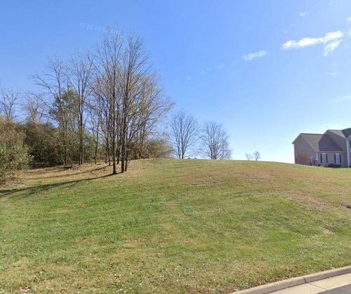 105 Compass Dr, WAYNESBORO, VA, 22980-6495 | Card Image