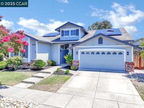 7782 Foppiano Way, Windsor, CA, 95492-6899 | Card Image