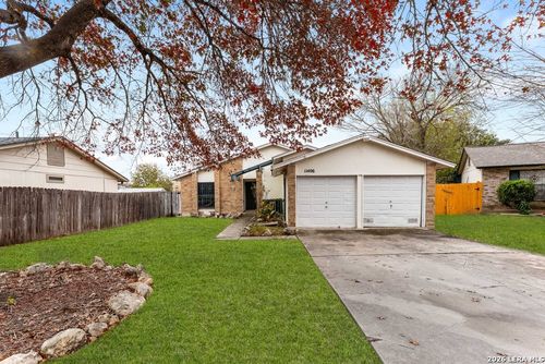 11406 Clints Wls, San Antonio, TX, 78245-2516 | Card Image