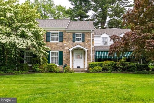 8111 Heacock Ln, WYNCOTE, PA, 19095-1818 | Card Image