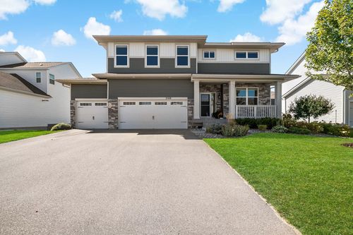 2140 Windermere Cir, Shakopee, MN, 55379-5605 | Card Image
