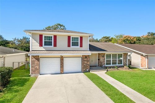 312 Westmeade Dr, Gretna, LA, 70056-7208 | Card Image