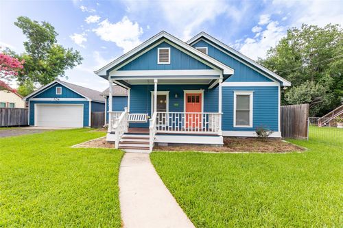 817 Gale St, Houston, TX, 77009-2019 | Card Image
