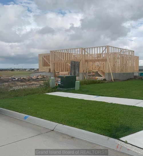 1435 Sagewood Ave, Grand Island, NE, 68803 | Card Image