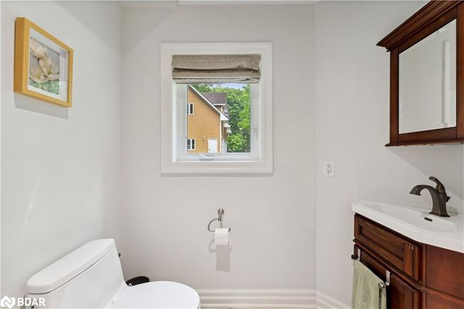 2240 S Orr Lake Rd, House other with 3 bedrooms, 4 bathrooms and 7 parking in Elmvale ON | Image 5
