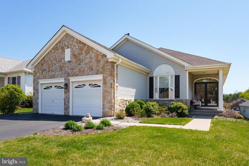 4 Foster Rd, PENNINGTON, NJ, 08534-5153 | Card Image
