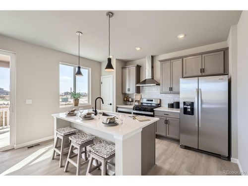54968 E 28th Ave, Strasburg, CO, 80136-7764 | Card Image