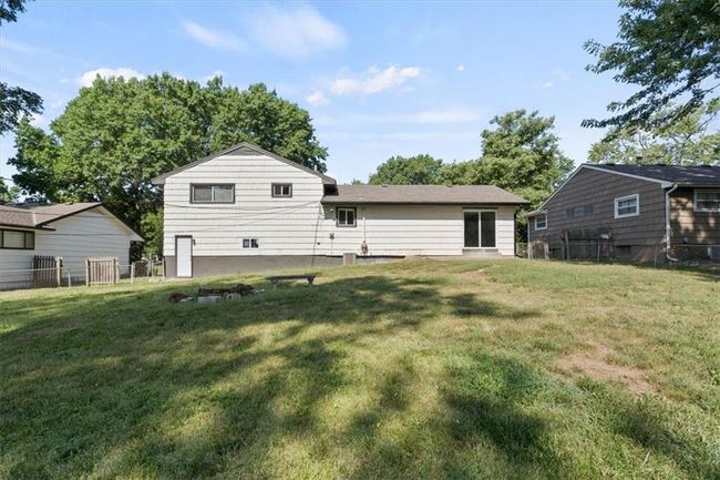 9741 Walnut St, House other with 3 bedrooms, 2 bathrooms and null parking in Kansas City MO | Image 20