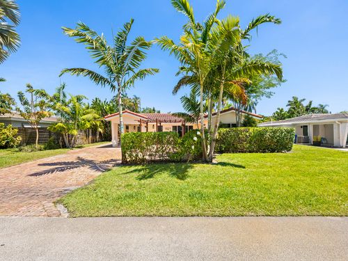 1521 Ne 40th Ct, Oakland Park, FL, 33334-4650 | Card Image