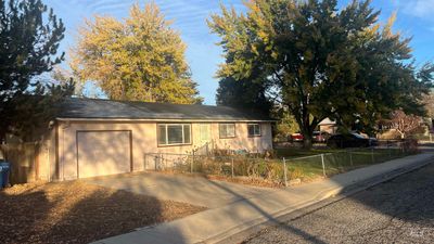 1215 N 2nd East, House other with 3 bedrooms, 1 bathrooms and 1 parking in Mountain Home ID | Image 1