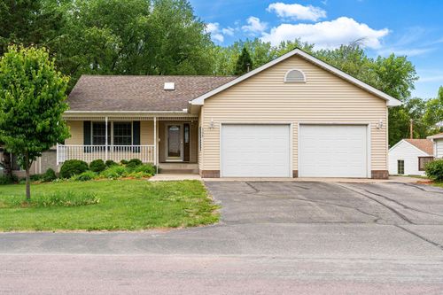 508 6th St S, Waterville, MN, 56096-1506 | Card Image