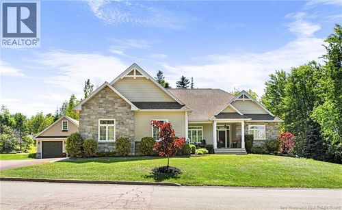 132 Greenwich Dr, Moncton, NB, E1A7B1 | Card Image
