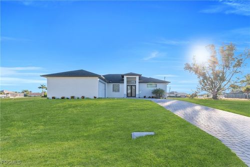 911 Nw 37th Pl, Cape Coral, FL, 33993 | Card Image