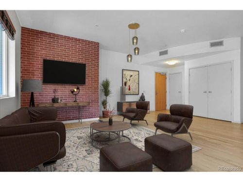 201-1438 Little Raven St, Denver, CO, 80202-6212 | Card Image