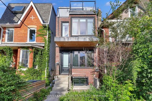 257 Borden St, Toronto, ON, M5S2N5 | Card Image