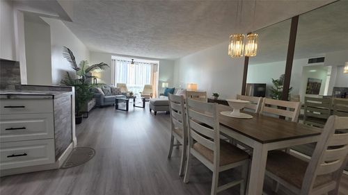 apt-105-2831 Somerset Dr, Lauderdale Lakes, FL, 33311-1909 | Card Image