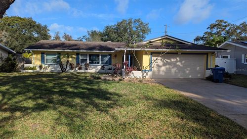 2395 6th Ave Sw, LARGO, FL, 33770-2966 | Card Image