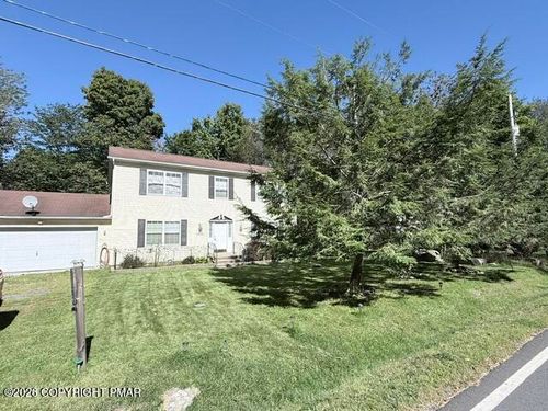 2853 Fairhaven Dr, Tobyhanna, PA, 18466-3762 | Card Image