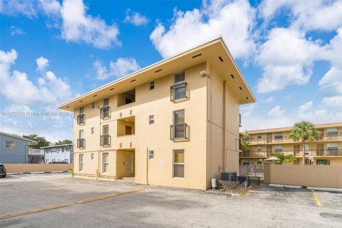 apt-102-241 S Royal Poinciana Blvd, Miami Springs, FL, 33166-6142 | Card Image