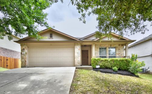 371 Bloomsbury Dr, Kyle, TX, 78640-5825 | Card Image