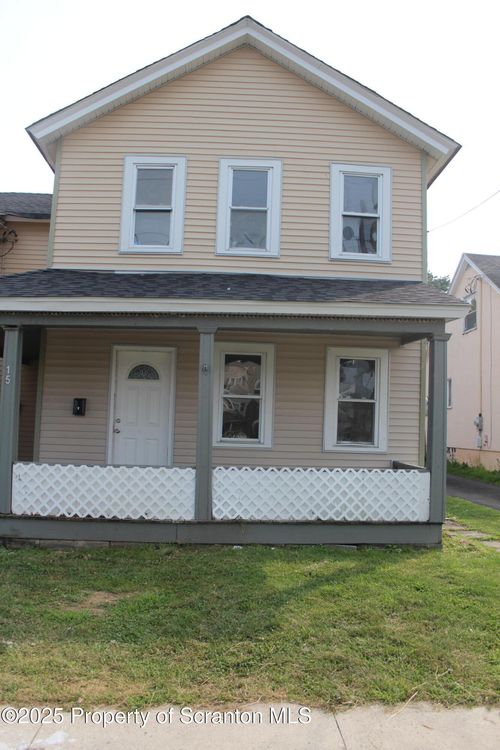 1507 Luzerne St, Scranton, PA, 18504-2341 | Card Image