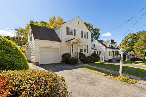 7 Luther Rd, Medford, MA, 02155 | Card Image