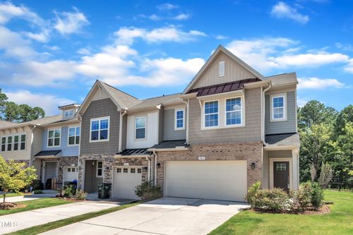 1062 Flagler St, Durham, NC, 27713-8377 | Card Image