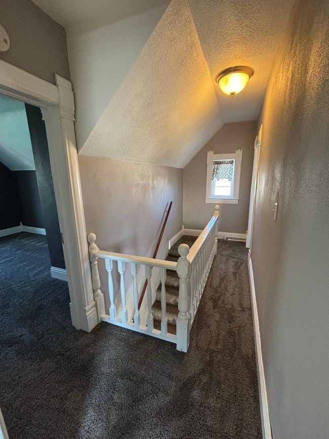 Upstairs hallway/landing | Image 14