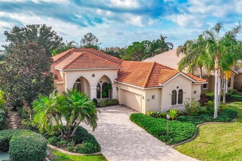 7042 Vilamoura Pl, LAKEWOOD RANCH, FL, 34202-2419 | Card Image